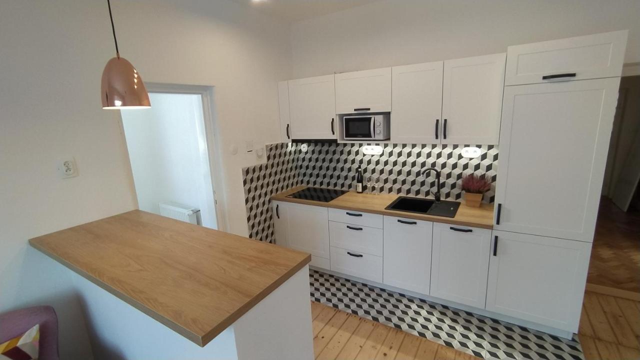 Vila Sik Nove Mesto na Morave Exteriör bild